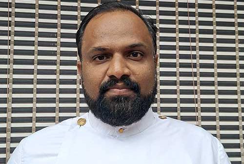rev-sujin-varghese